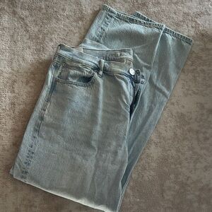 American Eagle Classic Light Blue Women’s Jeans